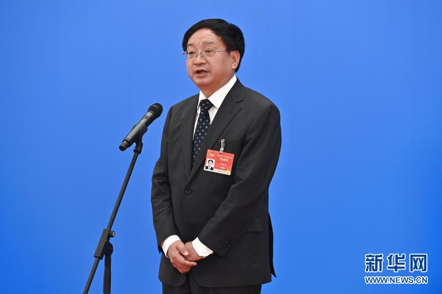 传递民情民意 全国政协十三届四次会议首场“委员通道”扫描