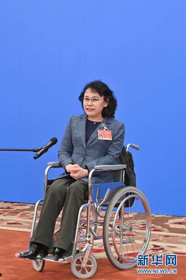 传递民情民意 全国政协十三届四次会议首场“委员通道”扫描