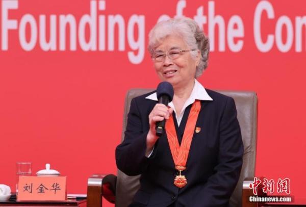 与中外记者面对面 他们讲述一个百年大党的传承