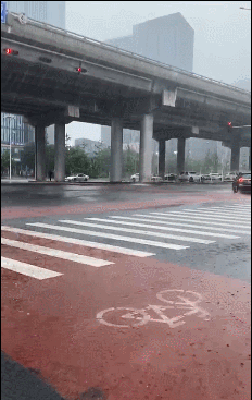 疾风+骤雨+雷电！京津冀的雨真不是闹着玩的