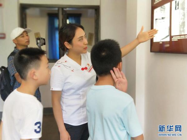 热血为时代澎湃 党旗飘扬下的“青春中国”