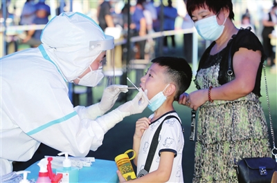 天津三大火车站及周边人群核酸检测筛查完成 检测结果均为阴性