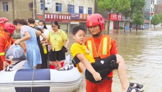 局部降水量超500毫米！湖北多地遭遇极端强降雨天气