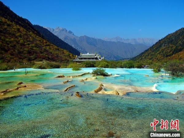 多地陆续发布通知恢复跨省游 中秋国庆能出去玩了吗