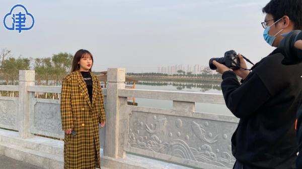 网络大V：天津生态绿屏，像极了《滕王阁序》秋水共长天一色的美景……