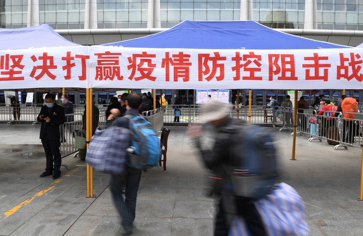 人民至上 坚持“动态清零”策略不动摇——国家卫生健康委主任马晓伟谈当前疫情精准防控