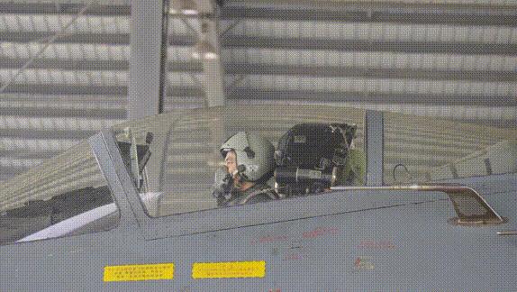 全军开训！上大片！