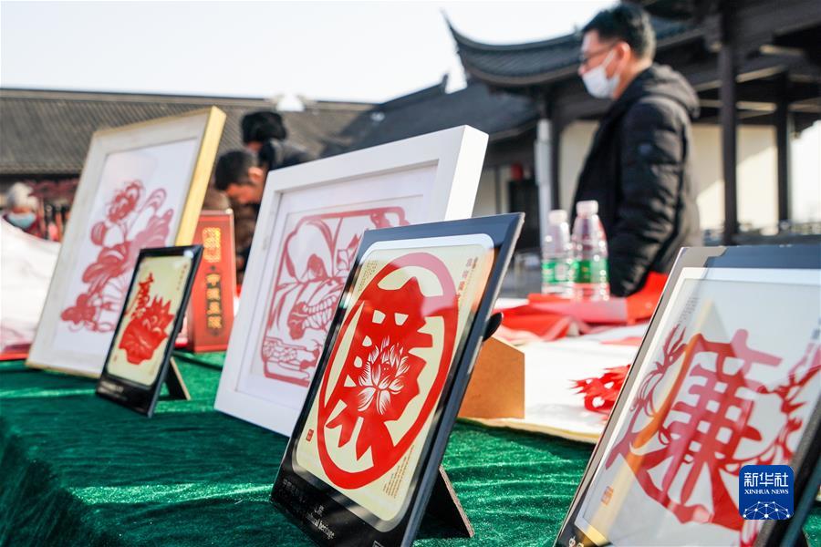 坚定执着打好党风廉政建设和反腐败斗争攻坚战持久战——从十九届中央纪委六次全会看全面从严治党向纵深推进