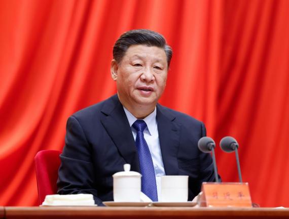 从百年党史中汲取前进力量，以昂扬姿态奋进新征程
