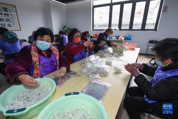 “残疾人也可以活出精彩的人生”——以习近平同志为核心的党中央关心残疾人事业纪实