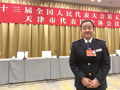 全国人大代表王艳：把“小车厢”的声音带到全国两会