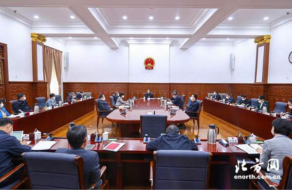 市人大常委会召开第八十二次主任会议 段春华主持