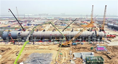 制造强市 实体经济强基固本──从南港工业区看千亿级石化产业集群崛起