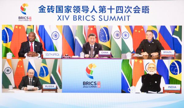 习近平：为世界注入稳定性和正能量