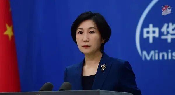 美国限制芯片出口 外交部回应：只会封锁自己 反噬自身