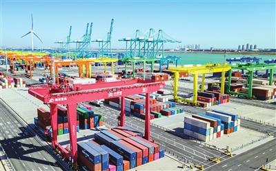 天津港：盛装迎盛会 新港再起航