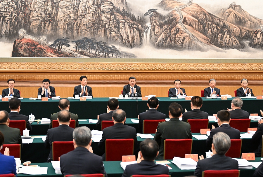 (二十大受权发布)党的二十大主席团举行第二次会议 习近平主持会议