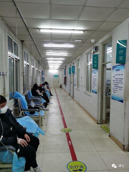 【探访发热门诊】候诊人数不多 诊疗规范安全-西青信息港-媒体融合平