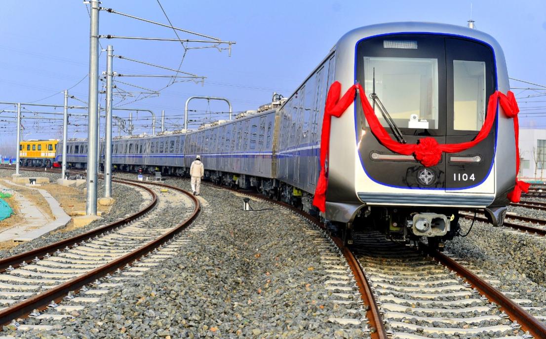 地铁11号线首列电客车在东丽入轨试车-天津东丽网站-媒体融合平台