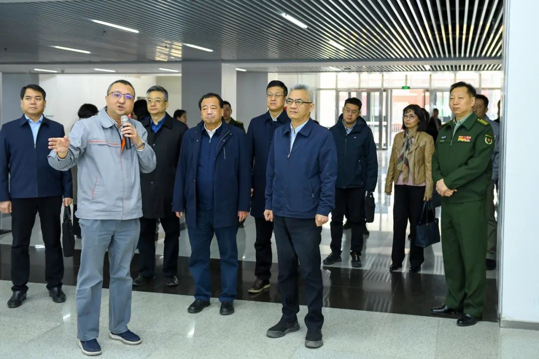 深化校地合作实现共赢发展区领导走访天津职业技术师范大学